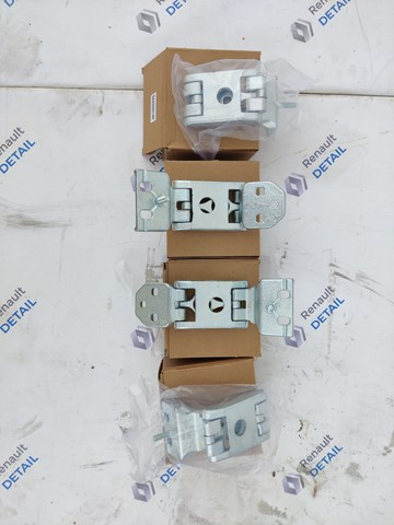 RENAULT 844009783R Петля двери задней (багажной 3/5-й) в наличии Ровно