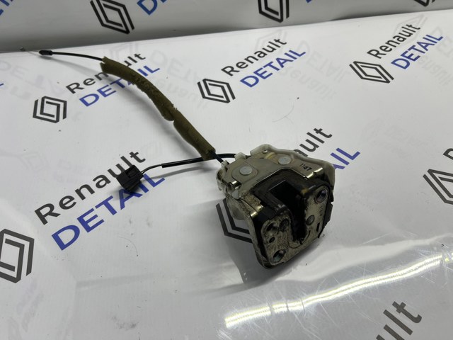 Замок двери задней правой распашной нижний 905030009R RENAULT
