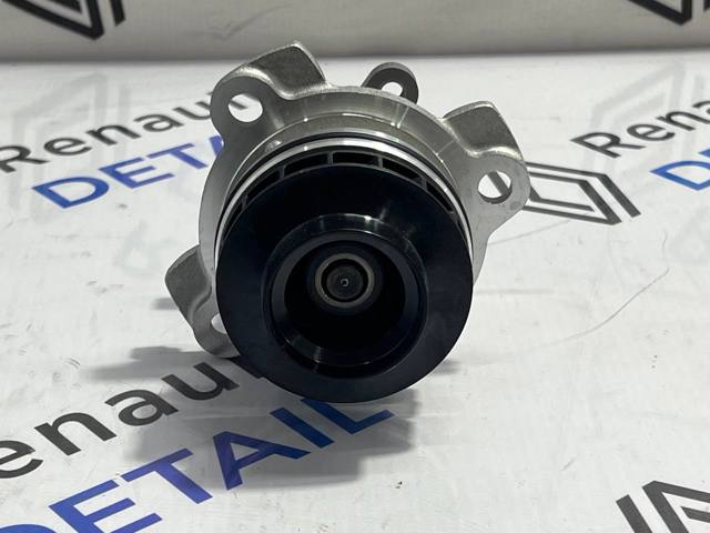 SKF VKPC86811 Помпа в наличии Ужгород