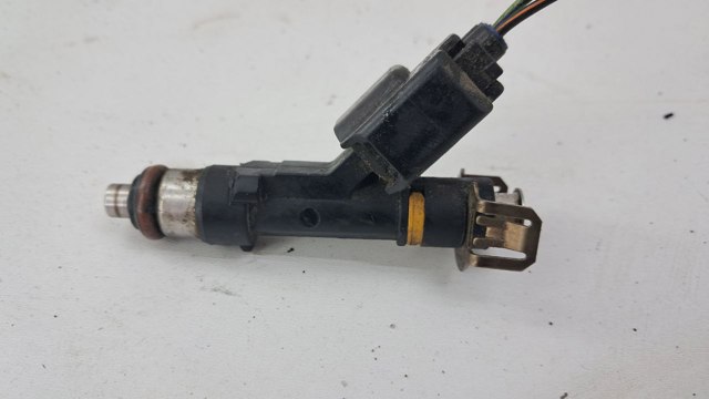 0280158103 MAZDA Топливные форсунки купить в Николаев