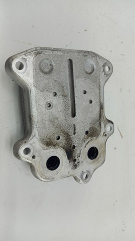 VAG 03C117021E Масляный радиатор в наличии Винница