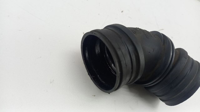 03C145747C Патрубок воздушный, вход воздушного фильтра купить Житомир