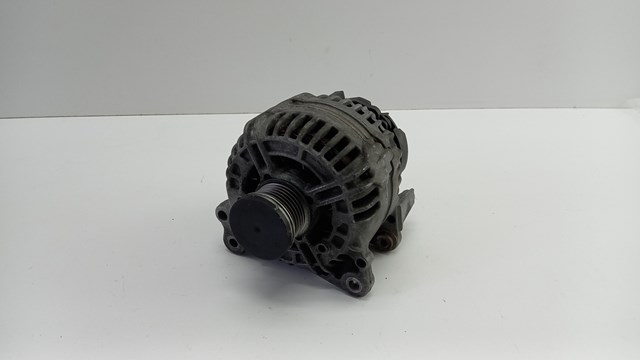 VAG 03C903023A Генератор в наличии Ровно