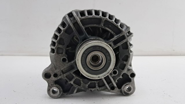 VAG 03C903023A Генератор в наличии Запорожье