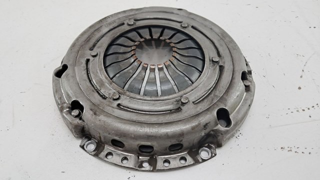 Нажимной диск сцепления 03D141025C VAG