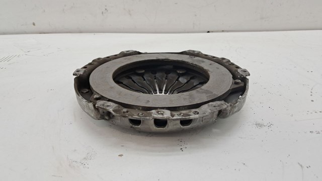 03D141025C VAG Корзина сцепления купить в Ирпень