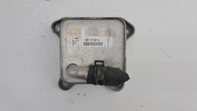 VAG 03F117021A Радиатор масляный (холодильник), под фильтром в наличии Ужгород