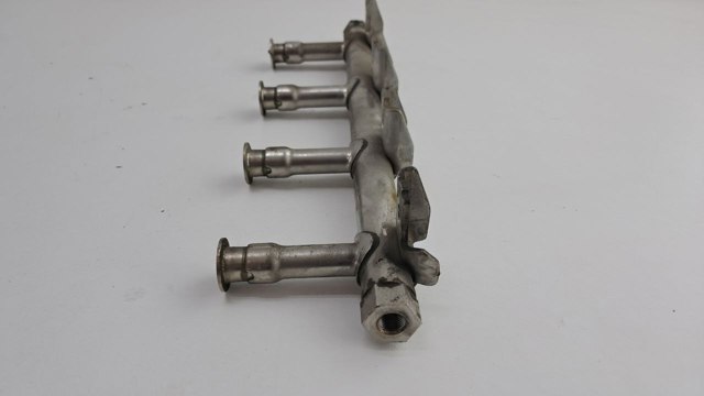VAG 03F133320C Распределитель топлива (рампа) в наличии Хмельницкий
