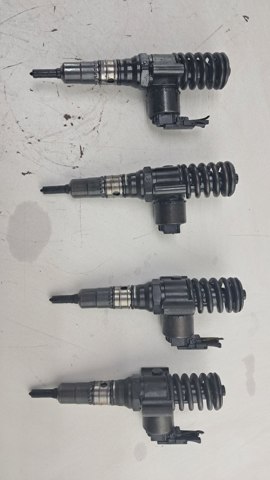 VAG 03G130073G Топливные форсунки в наличии Тернополь