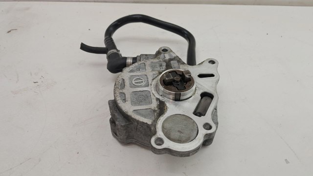 Насос вакуумный 03L145100F VAG