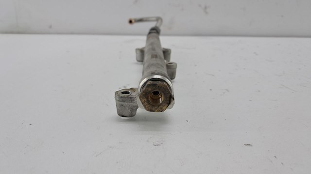 04C133320G Распределитель топлива (рампа) купить Черновцы