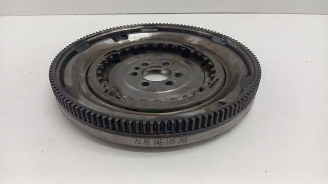 VAG 04E105266 Маховик в наличии Полтава
