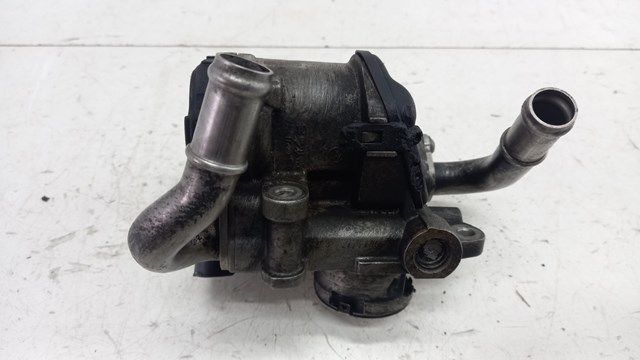 Клапан EGR, рециркуляции газов 04L131501R VAG