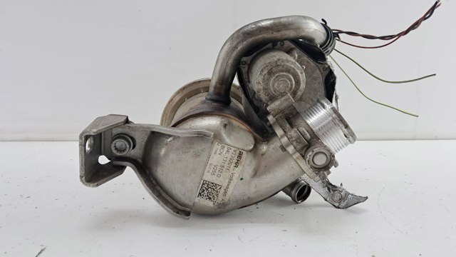 Радиатор системы EGR рециркуляции выхлопных газов 04L131512D VAG