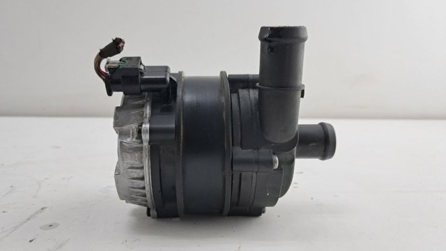 VAG 04L965567A Помпа водяная (насос) охлаждения, дополнительный электрический в наличии Житомир