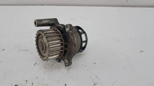 06A121031C VAG Помпа купить в Чернигов