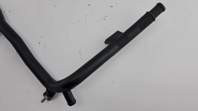 VAG 06A121065DP Шланг (патрубок) системы охлаждения в наличии Чернигов
