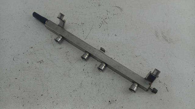 06A133317BB VAG Распределитель топлива (рампа) купить в Одесса
