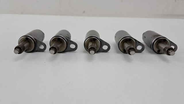 06E103697E VAG Регулятор фаз газораспределения купить в Одесса