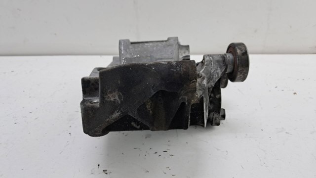 11168506863 BMW Кронштейн компрессора кондиционера купить в Черновцы