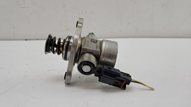Насос топливный высокого давления 12673450 OPEL