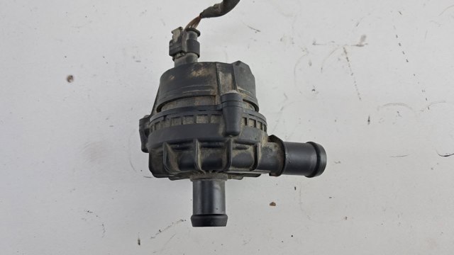 1EA965567 VAG Помпа купить в Ирпень