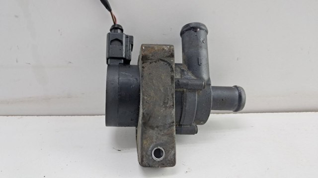 VAG 1K0965561B Помпа водяная (насос) охлаждения, дополнительный электрический в наличии Тернополь