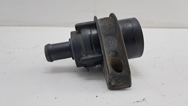 1K0965561B Дополнительная помпа купить Винница
