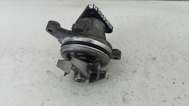 Насос водяной Ford Mondeo 4