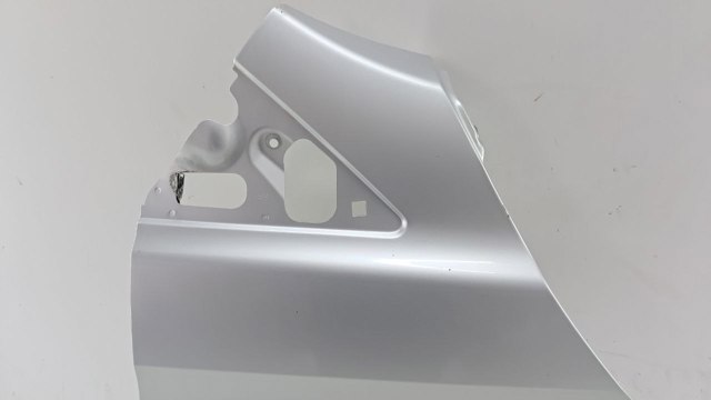 2251262 FORD Крыло переднее правое купить в Черкассы