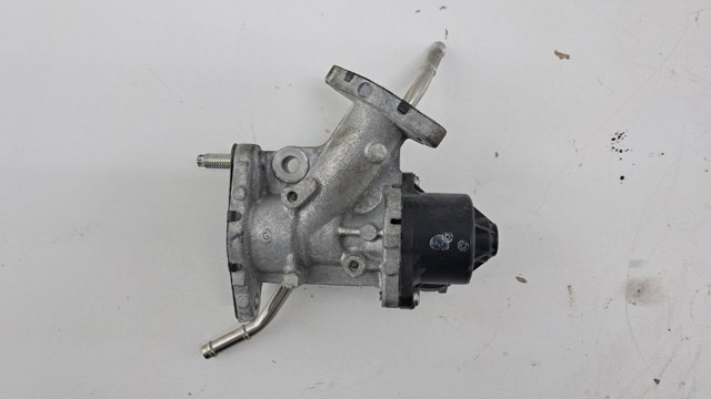 TOYOTA 2562037140 Клапан ЕГР в наличии Запорожье