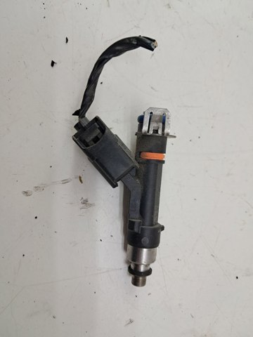 Форсунка впрыска топлива 280158179 FORD