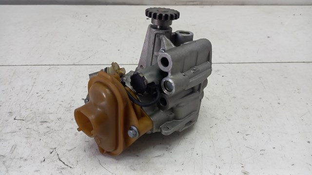 2821800600 MERCEDES Насос масляный купить в Днепр