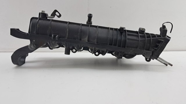 HYUNDAI 283102B600 Коллектор впускной в наличии Тернополь