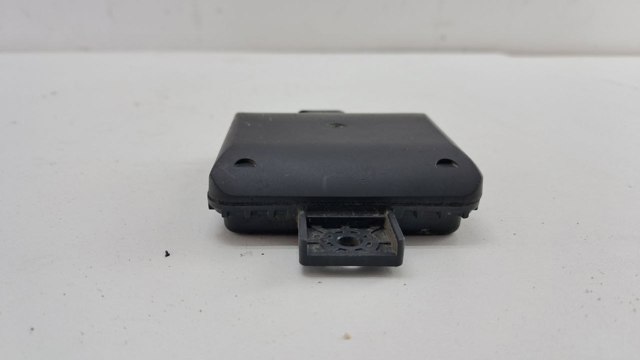 Радар смены полосы движения 2Q0907686E VAG
