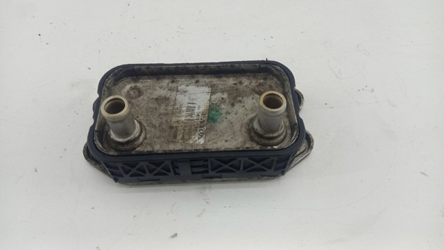 Масляный радиатор охлаждения АКПП 30637966 VOLVO