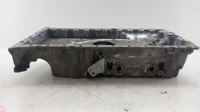 VOLVO 30650513 Поддон двигателя в наличии Кривой Рог
