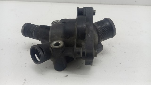 VOLVO 30650810 Термостат в наличии Николаев