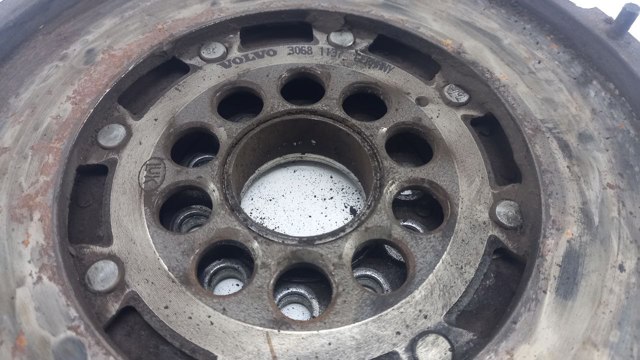VOLVO 30681137 Маховик двигателя в наличии Запорожье