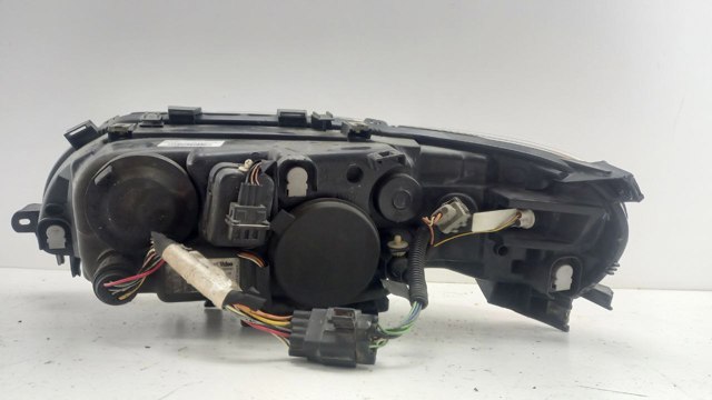 30698836 VOLVO Правая фара купить в Киев