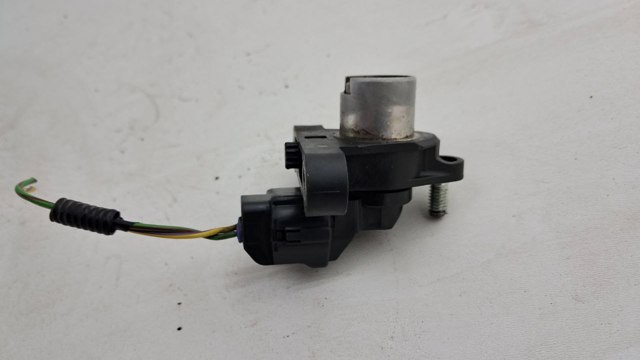 30713485 VOLVO Датчик положения (оборотов) коленвала купить в Каменское