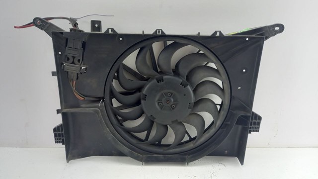 VOLVO 30741144 Электровентилятор охлаждения в наличии Полтава