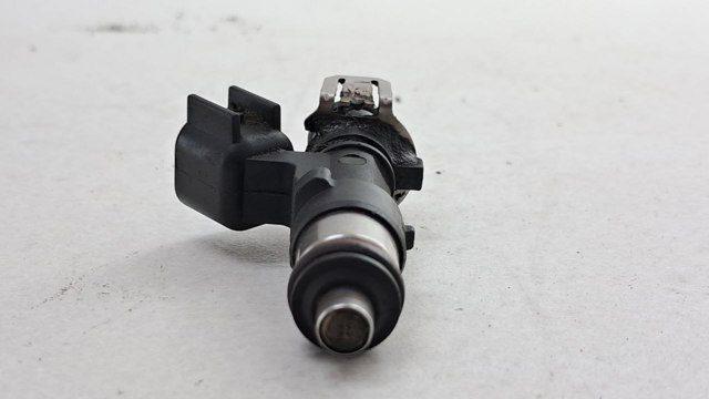 30757534 VOLVO Топливные форсунки купить в Чернигов