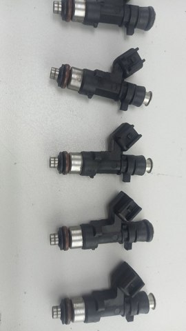 30757534 VOLVO Форсунка впрыска топлива купить в Чернигов