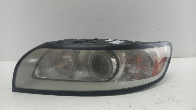 VOLVO 30763033 Левая фара в наличии Кривой Рог