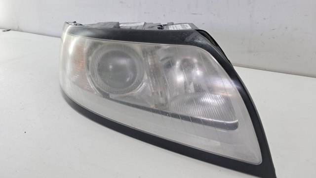 VOLVO 30763034 Фара правая в наличии Львов