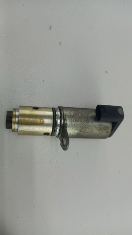 VOLVO 31216221 Клапан электромагнитный положения (фаз) распредвала правый в наличии Черновцы