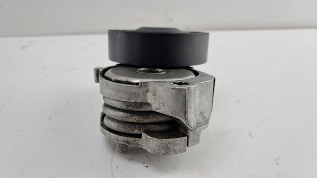 VOLVO 31258153 Натяжитель приводного ремня в наличии Одесса