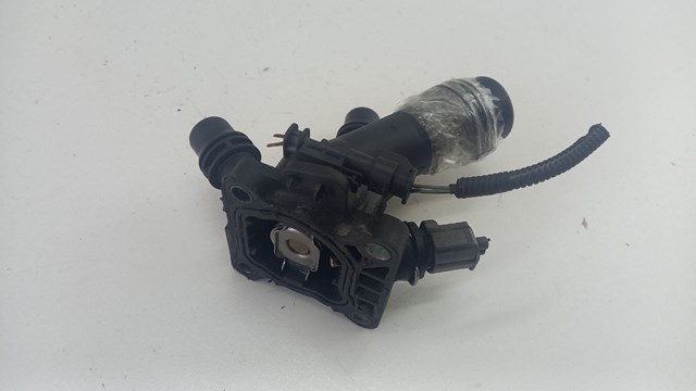 VOLVO 31293556 Корпус термостата в наличии Винница