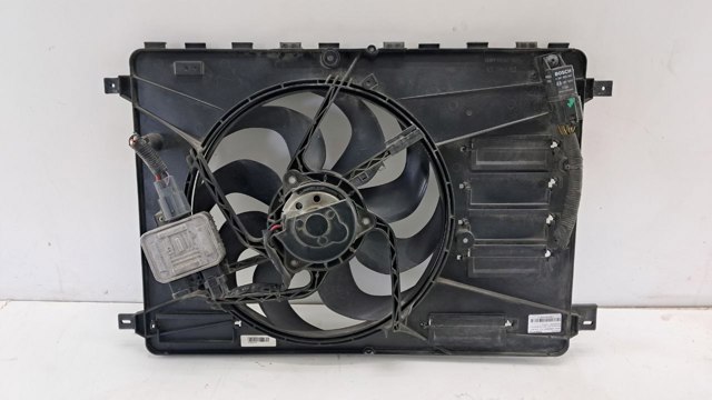 31293778 VOLVO Диффузор вентилятора в сборе с мотором и крыльчаткой купить в Каменское